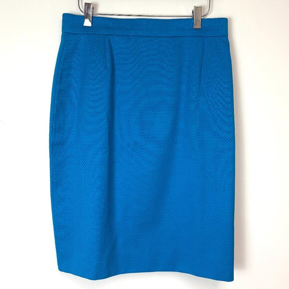 Women’s White & Blue Geometric Power Suit W/Jacket & 2 Skirts - Picture 12 of 16